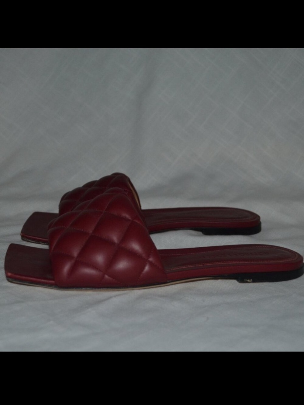 $1350 37 6.5 Bottega Veneta Lido Burgandy Slipper Woven Leather Sandals …